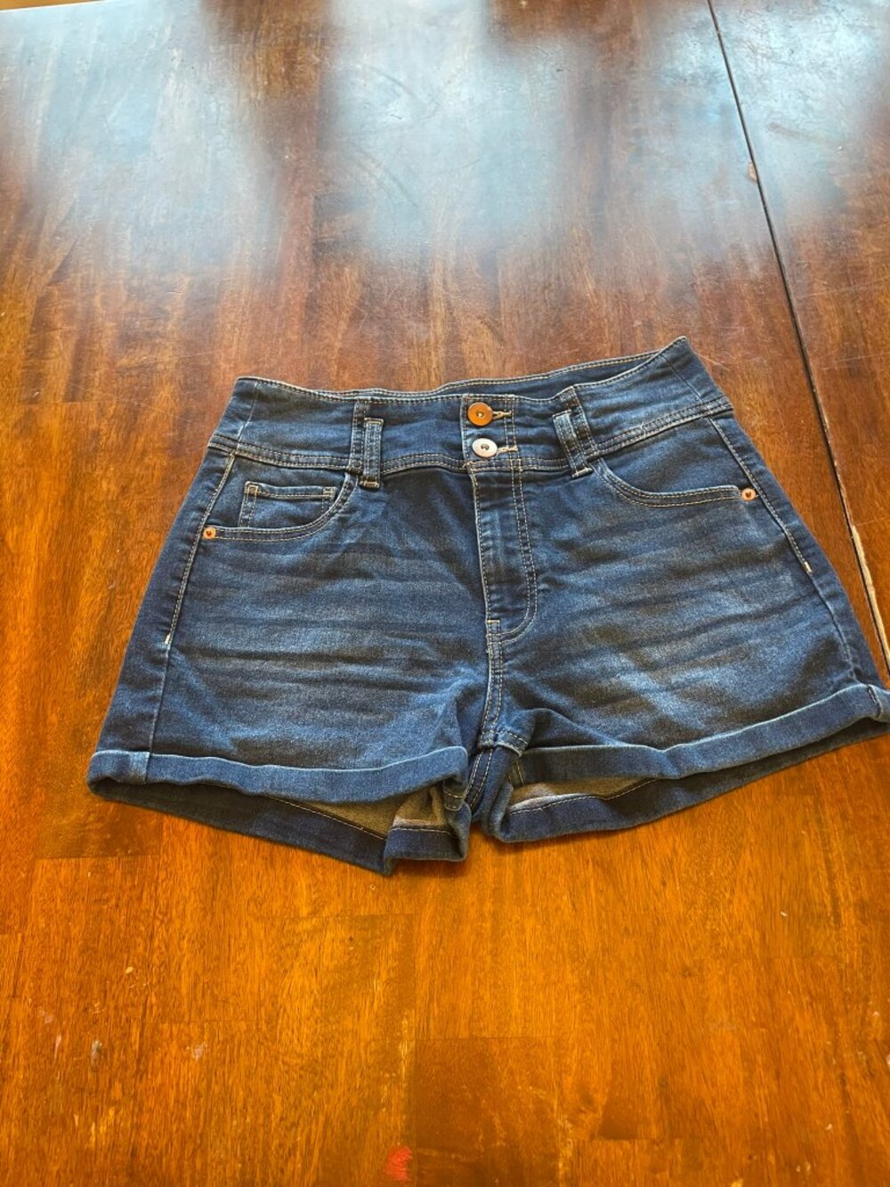 No Boundaries Dark Wash High Rise Cuffed Denim Shorts Size 11